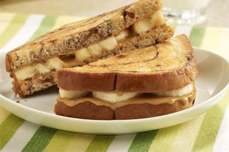 Grilled Peanut Butter and Banana Sandwich