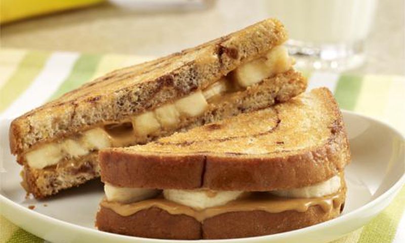 Grilled Peanut Butter and Banana Sandwich