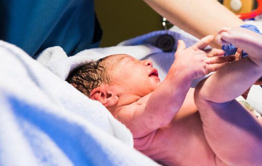 newborn baby birth