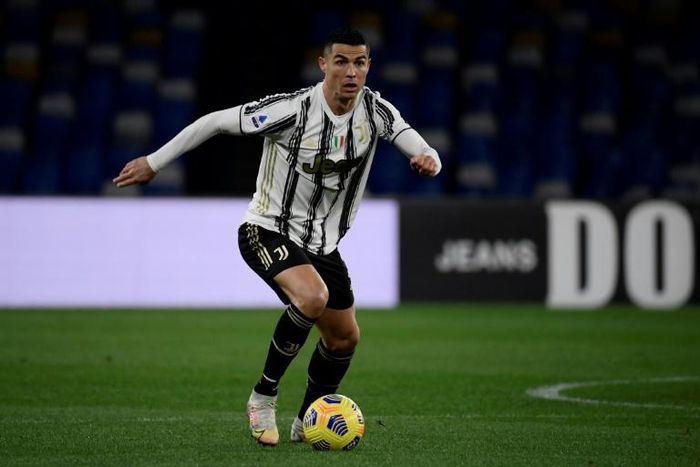 Cristiano Ronaldo returns to Portugal for the first time as a Juventus player