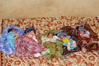 Farmer calls for help as wife gives birth to quintuplets in addition to their 5 children