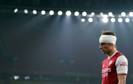 Arsenal's David Luiz played on for the first half after a nasty clash of heads with Wolves' Raul Jimenez