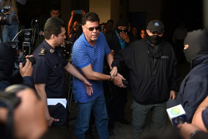 Former Salvadoran Football Federation president Reynaldo Vasquez has been extradited to the US to face charges in the "Fifagate" bribery scandal