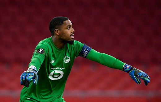 Mike Maignan is joining AC Milan from Lille
