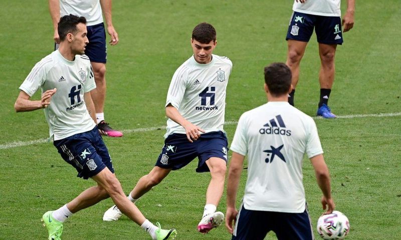 Spain's Euro preparations have been disrupted after Sergio Busquets (left) tested positive for Covid-19 last weekend.