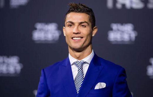 Cristiano Ronaldo becomes first person to reach 300 million Instagram followers