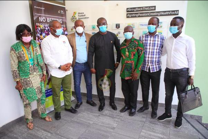 Government and GFA officials