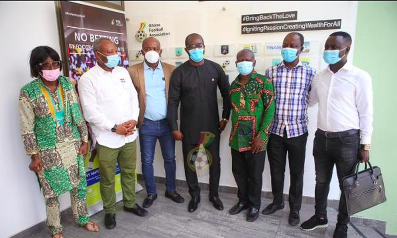 Government and GFA officials