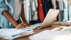 4 things you should know when shopping for clothes online