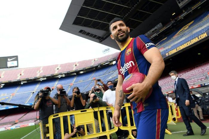 Sergio Aguero was unveiled as a Barcelona player on Monday and hopes to play alongside Lionel Messi