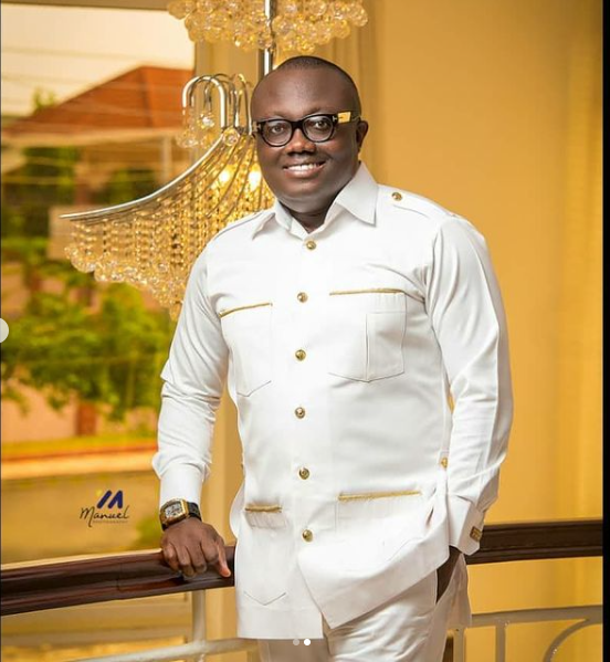 Bola Ray