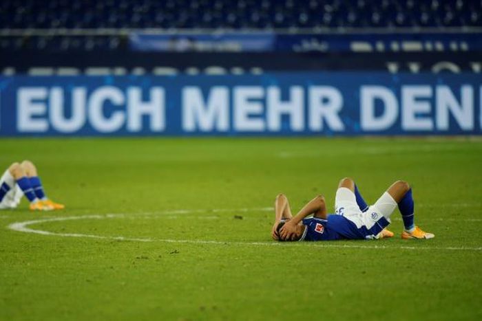 Schalke lost to Bielefeld in the last round of Bundesliga matches and are bottom of the table