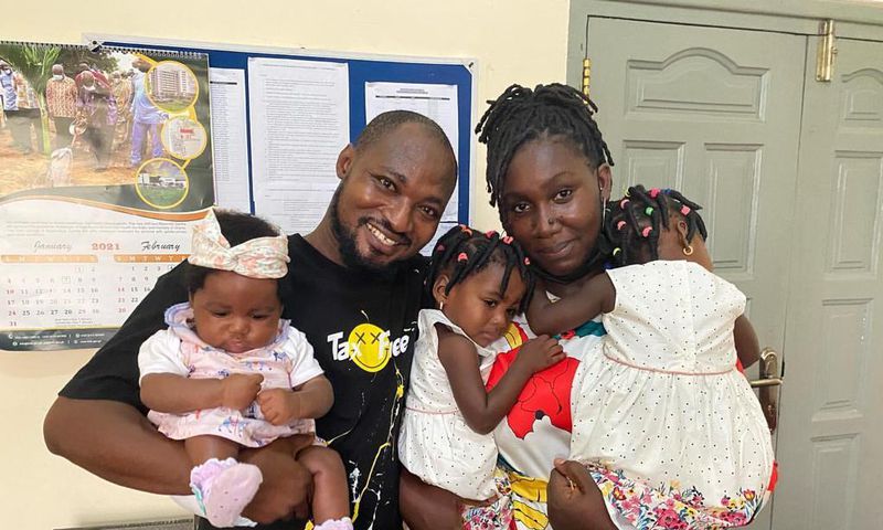 Funny Face's baby mama with his children pay him surprise visit