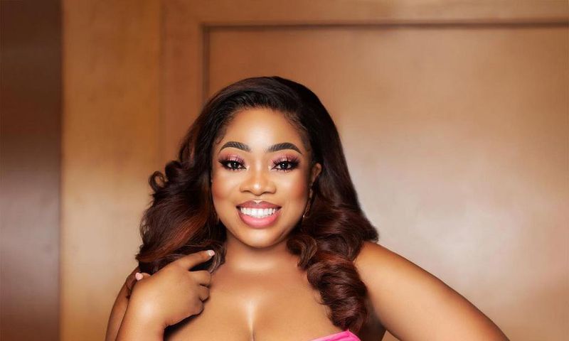7 effective ways to avoid breast sagging while in your youth