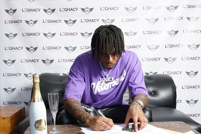Loofy signs deal with GMG Management label in Ghana