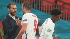 England manager Gareth Southgate (left) replaced Harry Kane (centre) in a disappointing 0-0 draw against Scotland