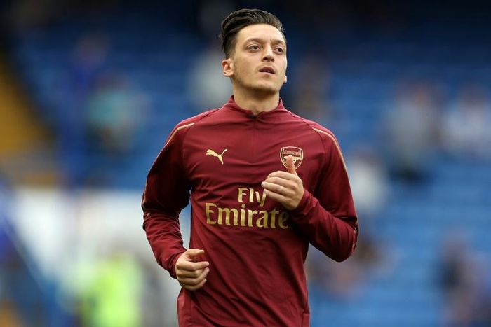 Mesut Ozil is swapping Arsenal for Fenerbahce