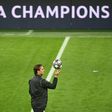 Juggling is line up: Julen Lopetegui made nine changes when he announced the Sevilla team in Dortmund