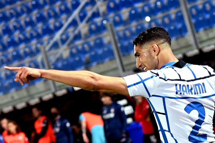 Achraf Hakimi celebrates after scoring against Crotone.