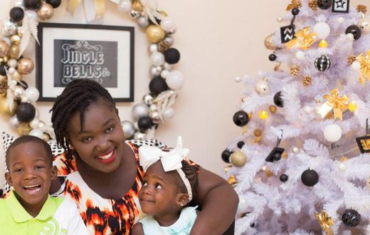 Tima Kumkum with her children