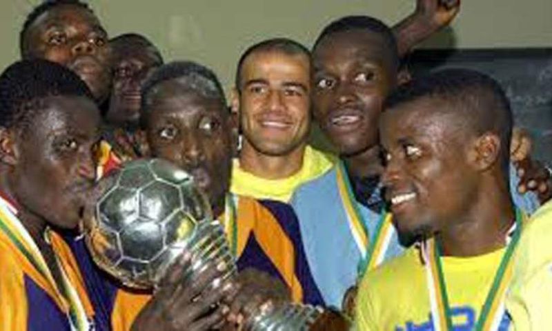 Hearts of oak in 2000