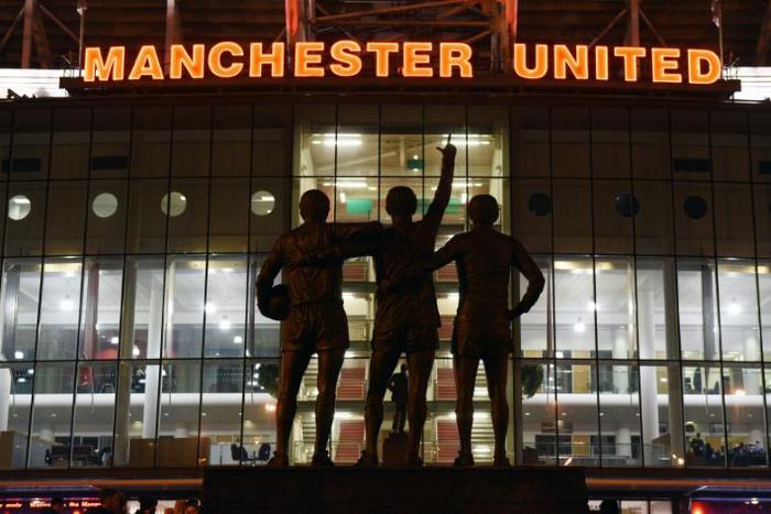 Manchester United are to trial safe standing at Old Trafford