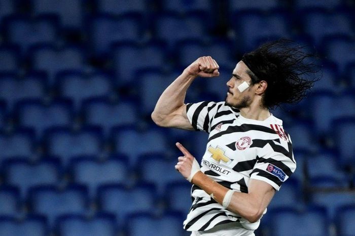 Staying put: Edinson Cavani has extended his contract at Manchester United until 2022