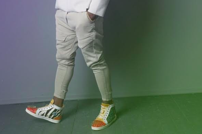 SWAGGHA is a Ghanaian Russian based singer-songwriter