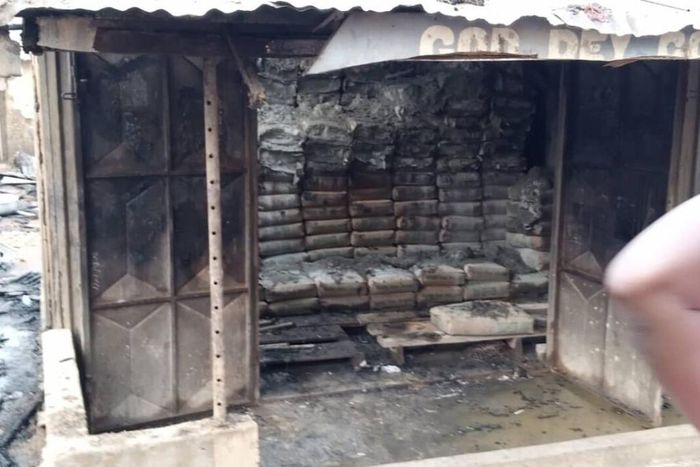 Cement burnt to ashes