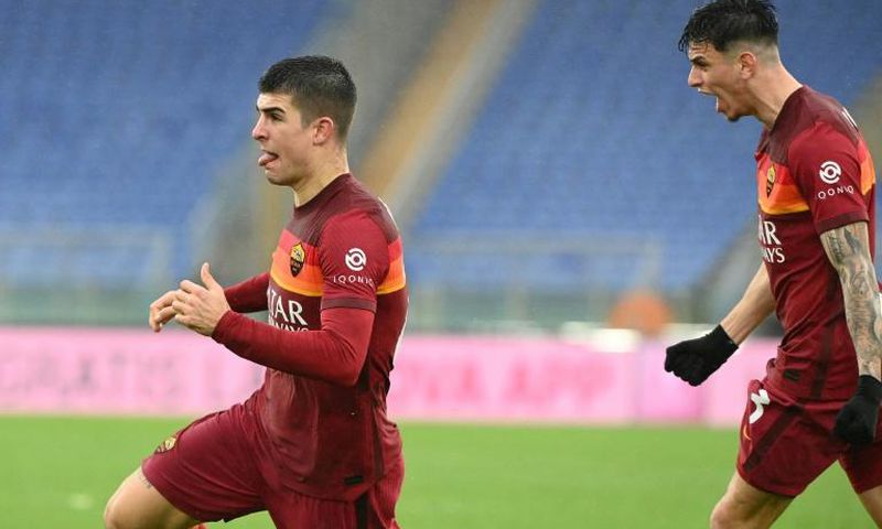 Roger Ibanez was one of two players brought on in extra-time of Roma's 4-2 Italian Cup defeat to Spezia, taking them over the five-sub limit