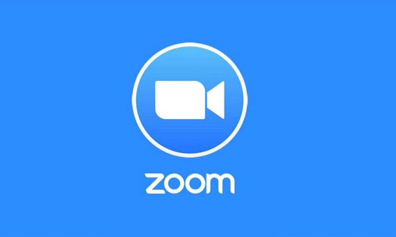 University of Ghana student’s lover kissing and caressing her during zoom lectures