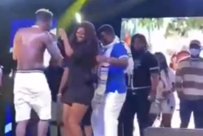 Peter Amewu shows off dancing and grinding skills