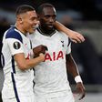 Tottenham striker Carlos Vinicius (L) celebrates with Moussa Sissoko