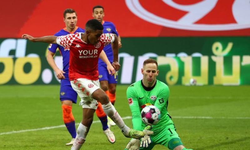 Leandro Barreiro's goal condemned RB Leipzig to a third defeat of the Bundesliga season