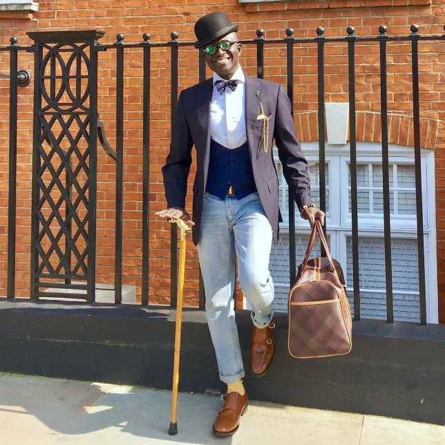 Ace broadcaster, KKD