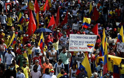 Mass anti-government demonstrations are taking place in Colombian cities like Cali, where the Copa America 2021 football games were scheduled to be played