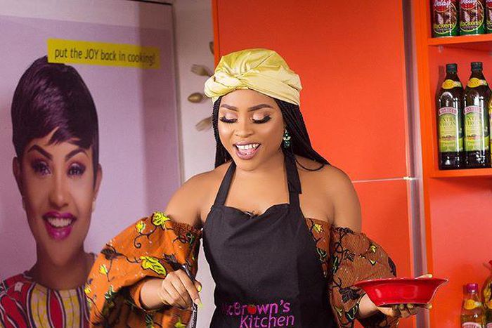 Adina prepares Gari Foto on the Mcbrown's kitchen