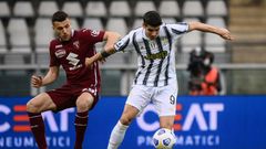 Spanish forward Alvaro Morata (R) has extend his loan with Juventus until June 2022.