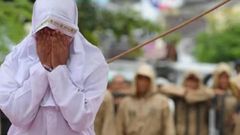 “I repent, it’s my fault, I messed up” – Woman flogged over phone call with a man