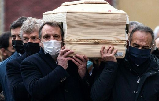 Italy 1982 World Cup winners  Marco Tardelli (3rd L) and Antonio Cabrini (R) carry the coffin of former teammate Paolo Rossi at his funeral in the Cathedral in Vicenza, northeastern Italy.