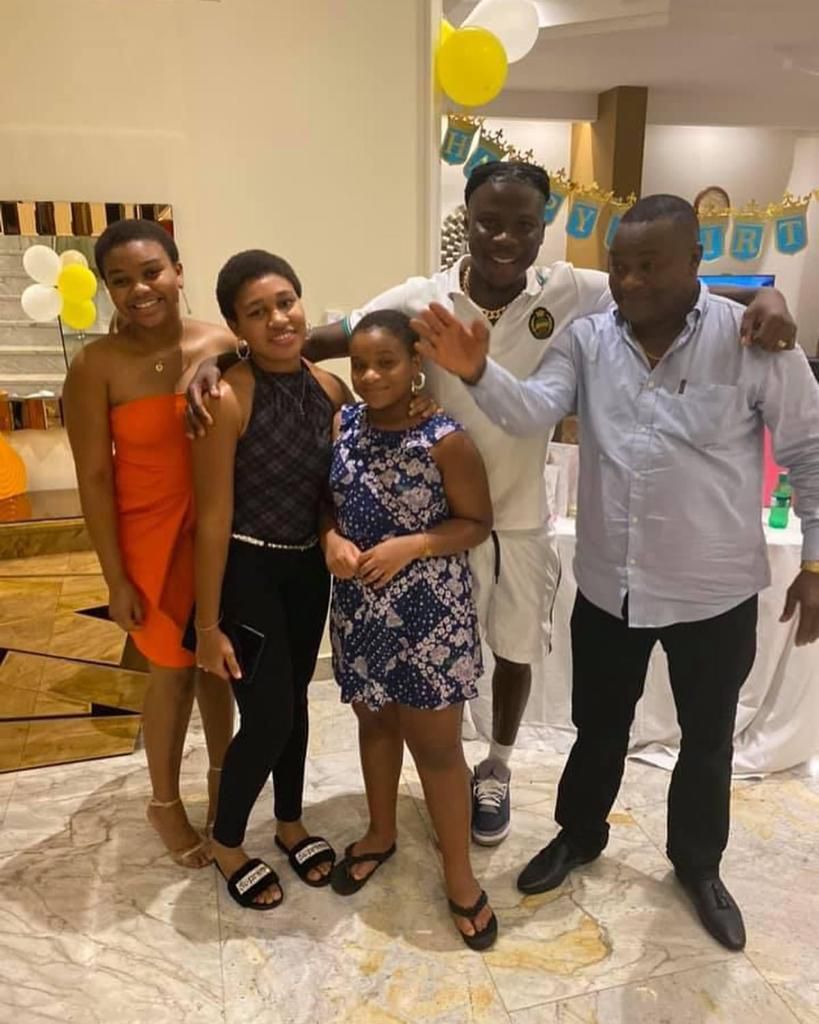 Stonebwoy joins Hassan Ayariga's family at home to mark his daughter's 17th birthday x