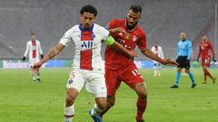 Marquinhos (L) in action for PSG in the first leg against Bayern Munich