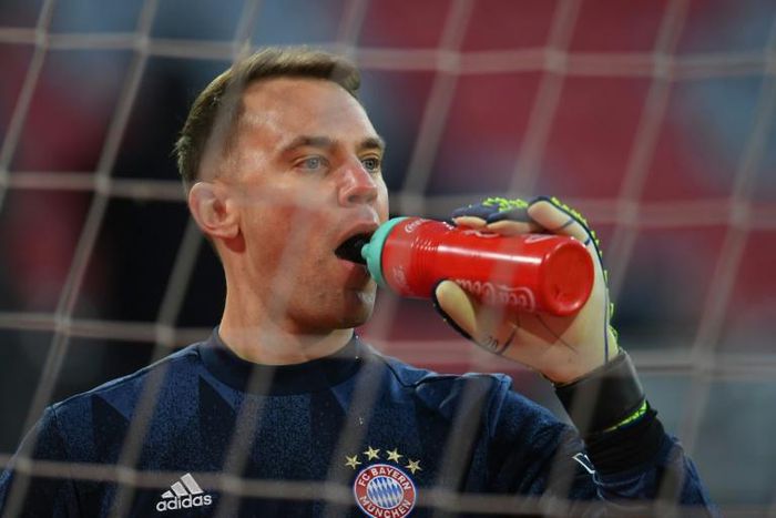 Bayern Munich goalkeeper Manuel Neuer missed training on Tuesday with a cold