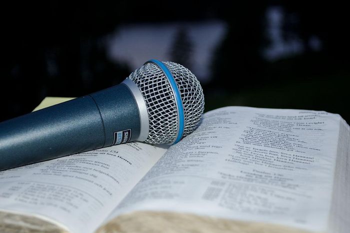 COVID-19: Only 41% of churches sanitise their microphones – Ghana Health Service
