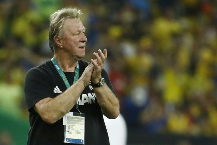 Horst Hrubesch has been made interim coach of Hamburg in a bid to return his old team to the Bundesliga