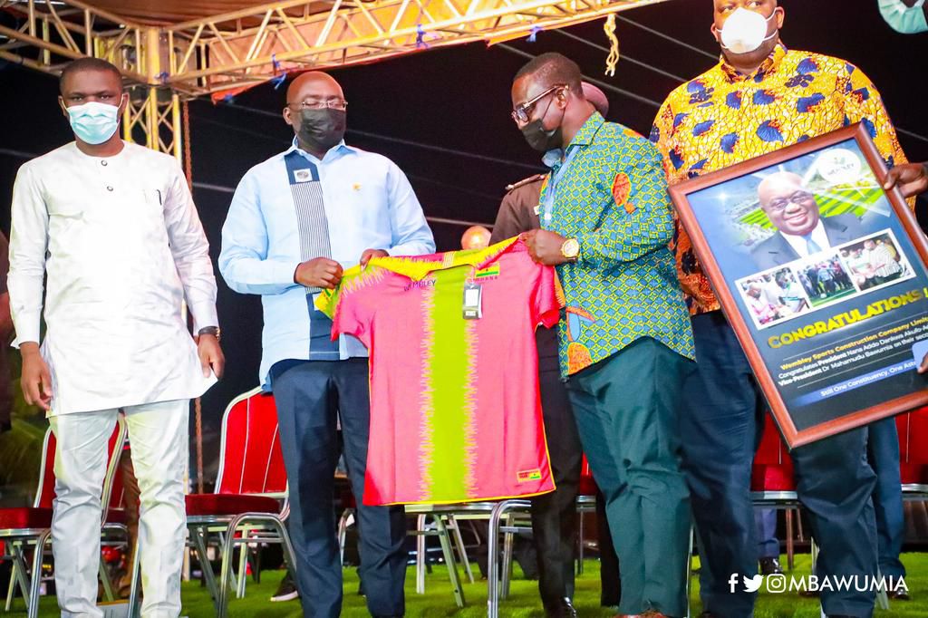 Bawumia commissions ultra-modern Astro Turf at Adjiringanor