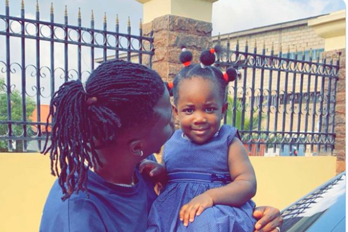 WATCH: Stonebwoy affectionately teaches his daughter how to speak Ewe