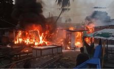 Fire destroys fishing canoes at Sekondi Landing Beach
