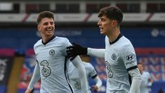 Chelsea's Kai Havertz (R) starred in their win at Crystal Palace