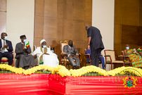 John Mahama shows respect to President Akufo-Addo.